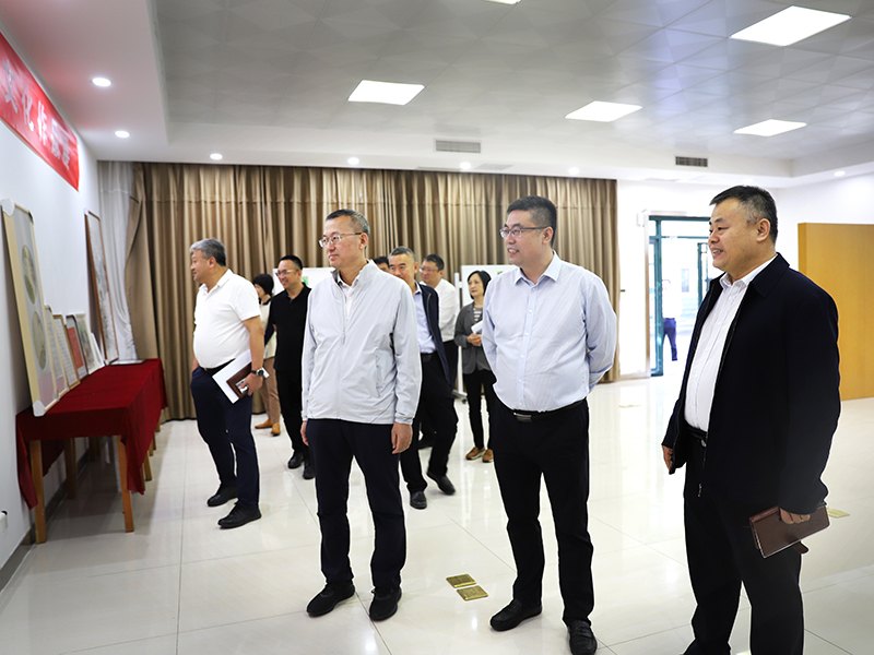 1697008594798406.jpg 4.jpg